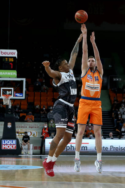 B选手读节 B选手读节